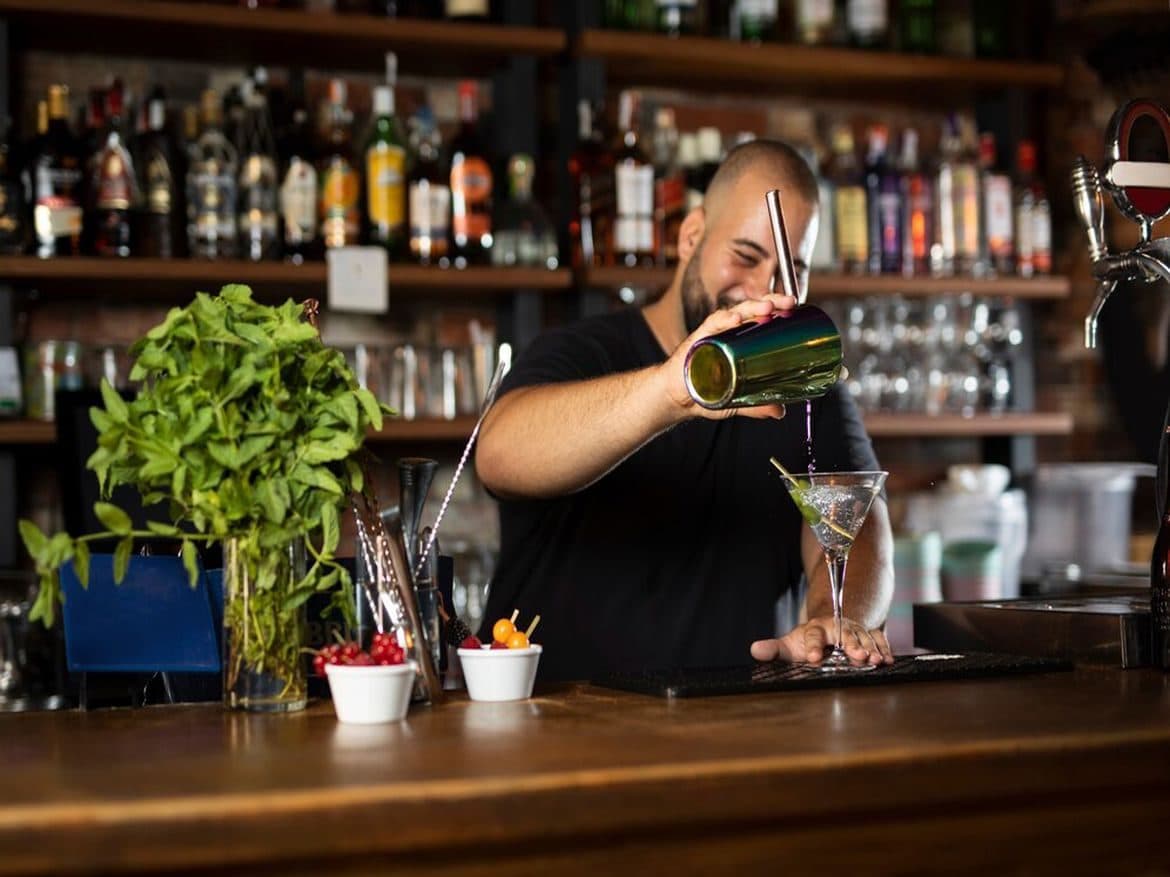 Bar-café à vendre sur le Littoral neuchâtelois