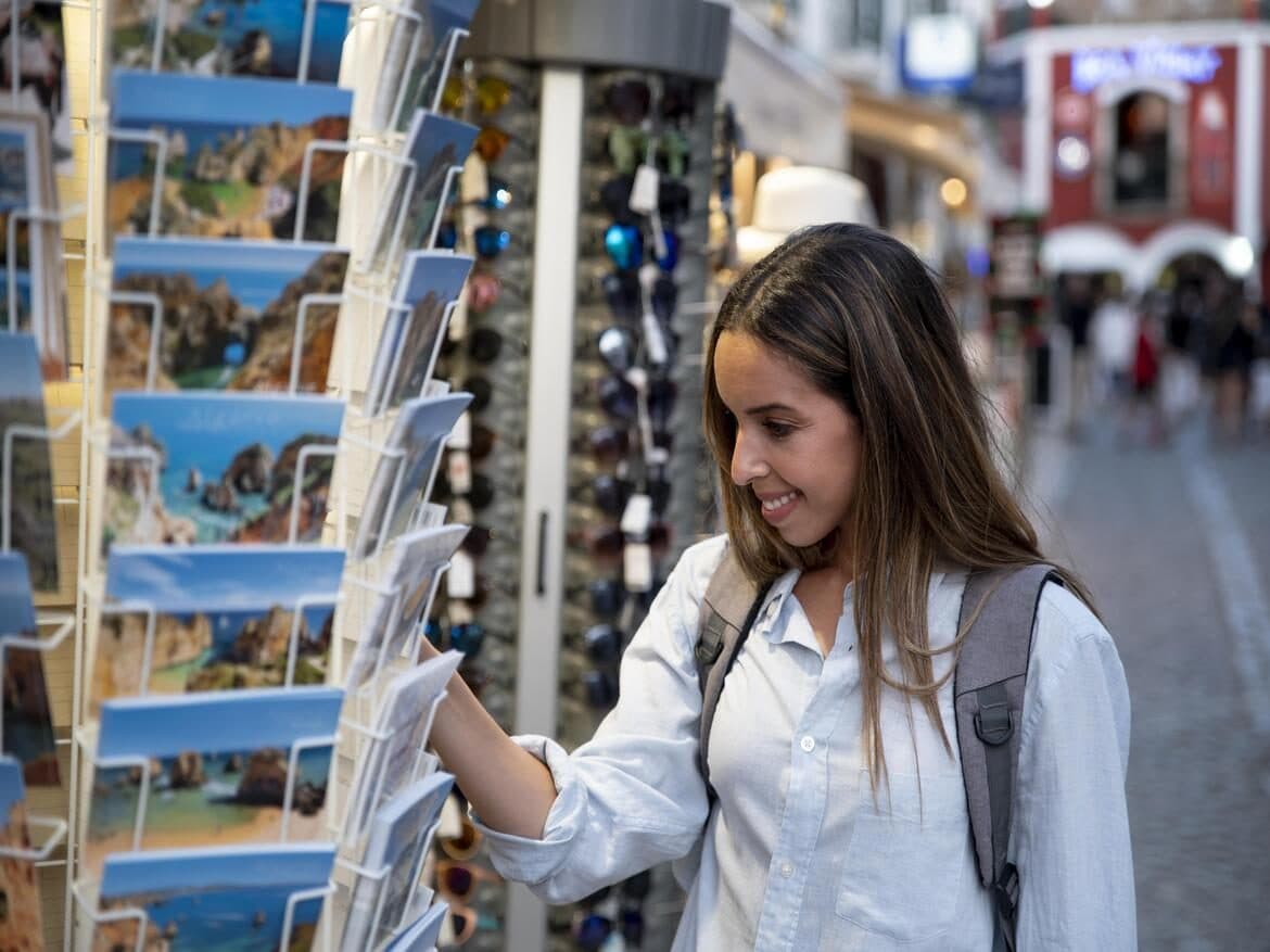 Kiosque avec clientèle fidèle à vendre, Gros-de-Vaud