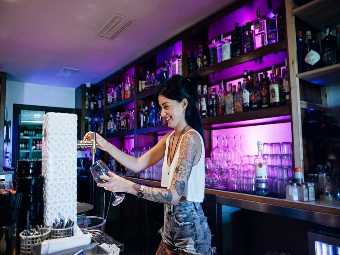 Bar lounge à vendre à Morat, canton de Fribourg