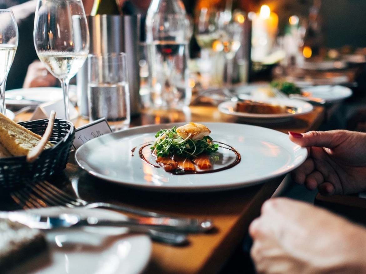 Restaurant avec terrasse à vendre à Neuchâtel