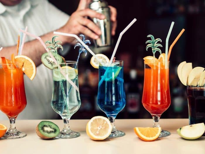 Bar avec cuisine équipée à vendre à La Chaux-de-Fonds